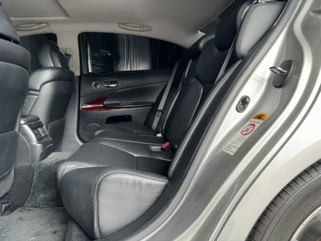 Lexus GS  第9張相片