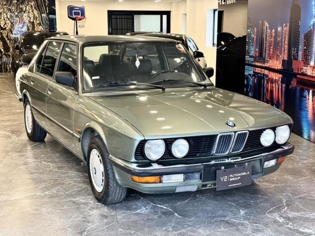 BMW/ 寶馬 520i  第4張相片