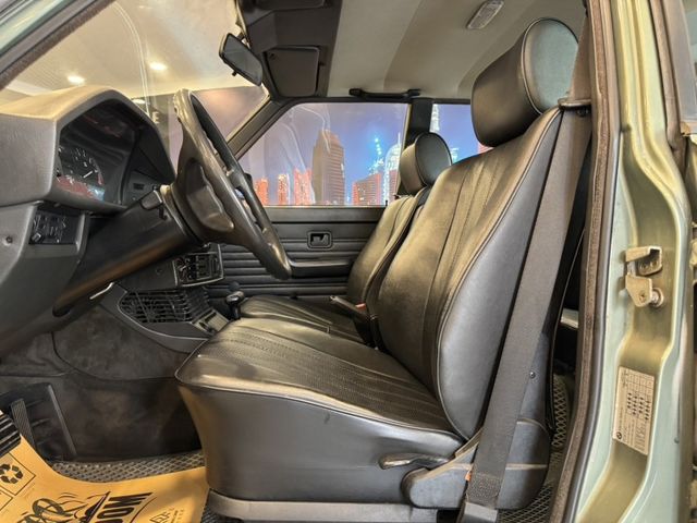 BMW/ 寶馬 520i  第19張相片