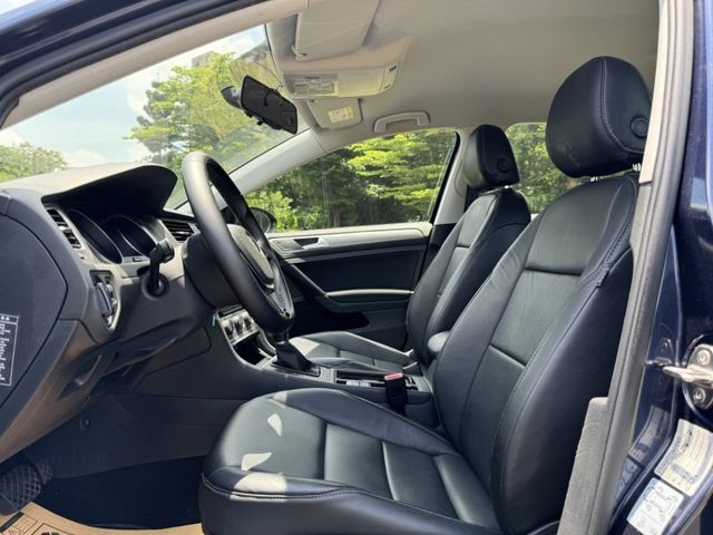 Volkswagen 福斯 Golf  第5張相片