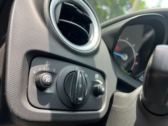 Ford/福特 Fiesta  第13張相片