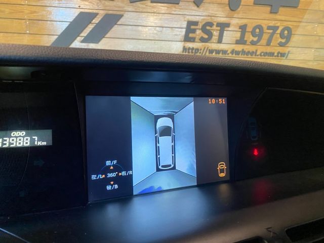 Luxgen M7  第2張相片