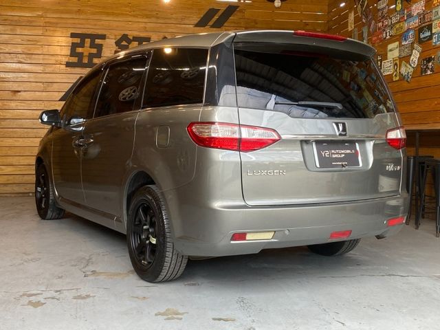 Luxgen M7  第9張相片