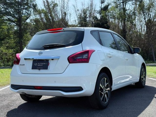 Nissan Tiida  第5張相片