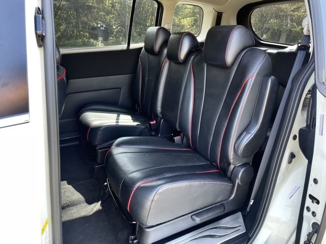 Mazda Mazda5  第26張相片