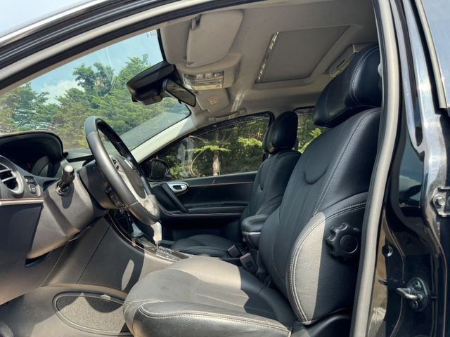 Luxgen U7 Turbo  第8張相片