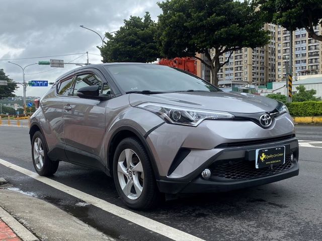 Toyota C-HR  第6張相片