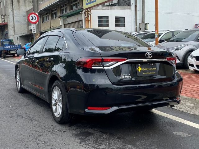 Toyota ALTIS  第5張相片