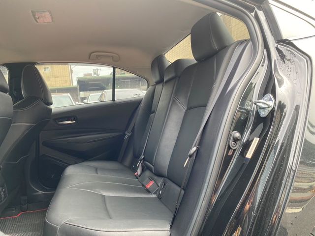 Toyota ALTIS  第9張相片