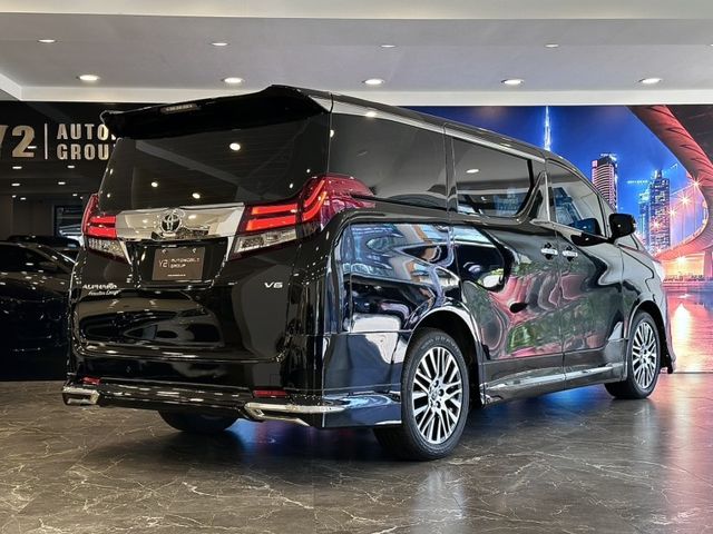Toyota ALPHARD  第4張相片