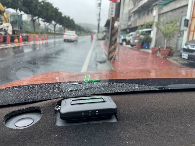 Nissan Sentra  第2張相片