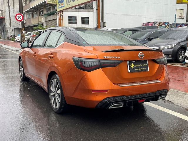 Nissan Sentra  第5張相片