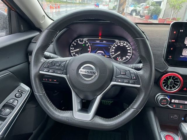 Nissan Sentra  第11張相片