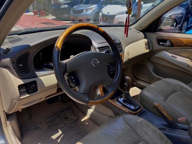 Nissan Sentra  第10張相片