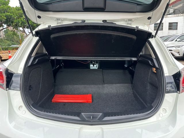 Mazda Mazda3  第2張相片