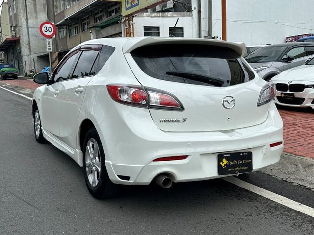 Mazda Mazda3  第5張相片