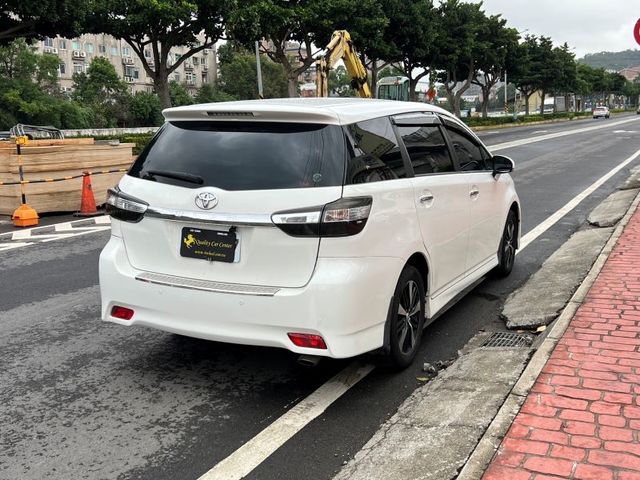 Toyota Wish  第7張相片