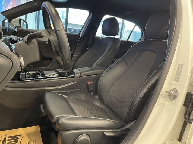 Mercedes-Benz/賓士 A-CLASS  第18張相片