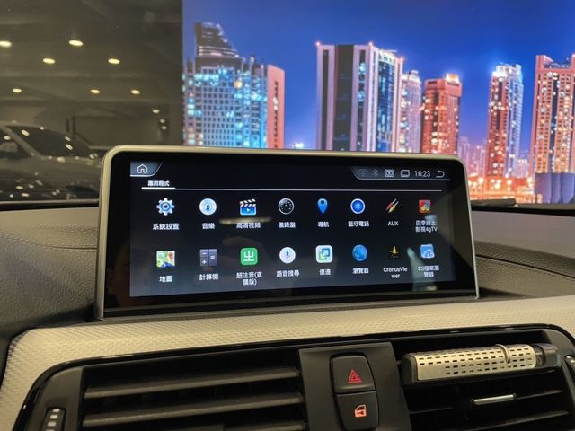 BMW/ 寶馬 420i M Sport  第35張相片