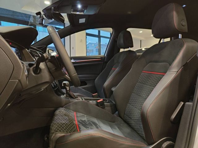 Volkswagen 福斯 Golf  第7張相片