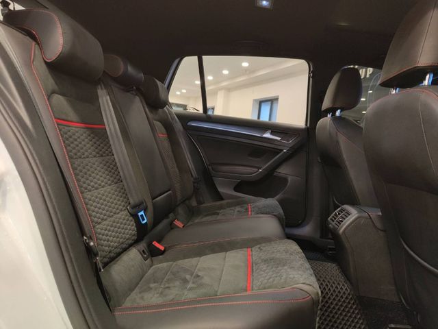 Volkswagen 福斯 Golf  第8張相片