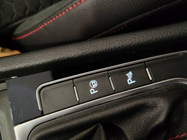 Volkswagen 福斯 Golf  第22張相片