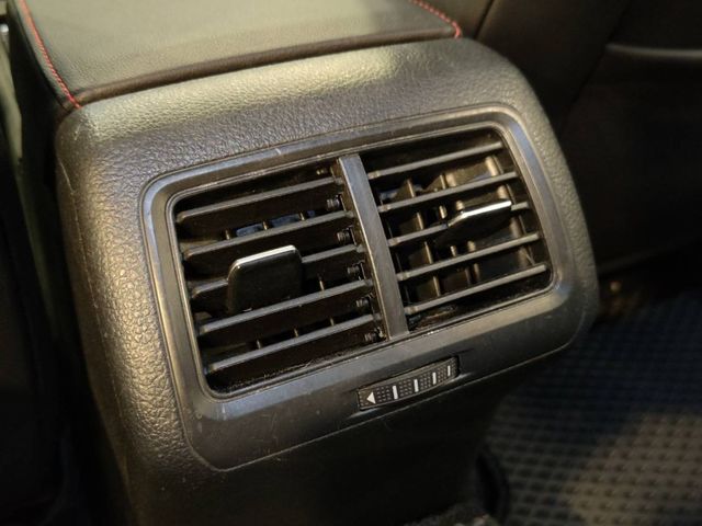 Volkswagen 福斯 Golf  第24張相片