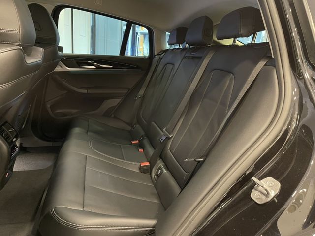 BMW/ 寶馬 X4 SERIES  第16張相片