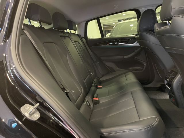 BMW/ 寶馬 X4 SERIES  第19張相片