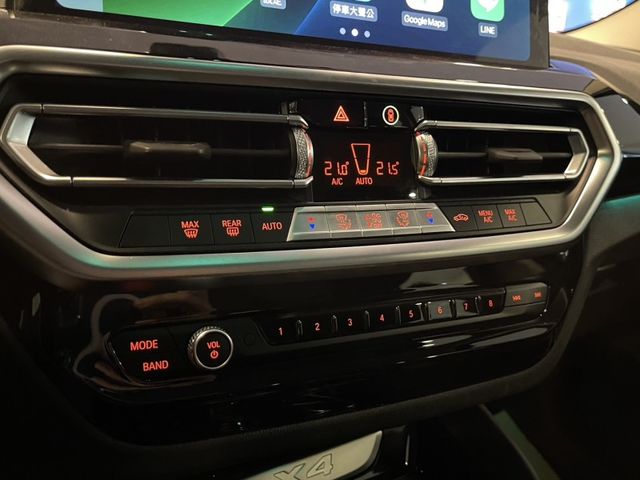 BMW/ 寶馬 X4 SERIES  第35張相片