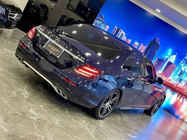 Mercedes-Benz/賓士 E-CLASS  第13張相片