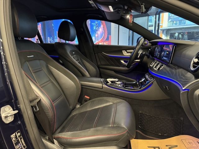 Mercedes-Benz/賓士 E-CLASS  第17張相片
