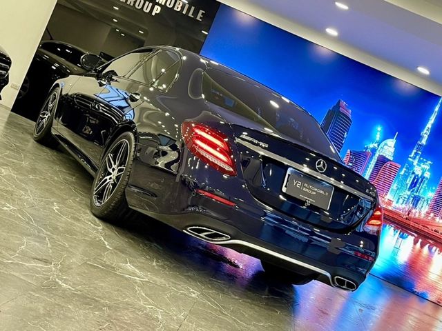 Mercedes-Benz/賓士 E-CLASS  第19張相片