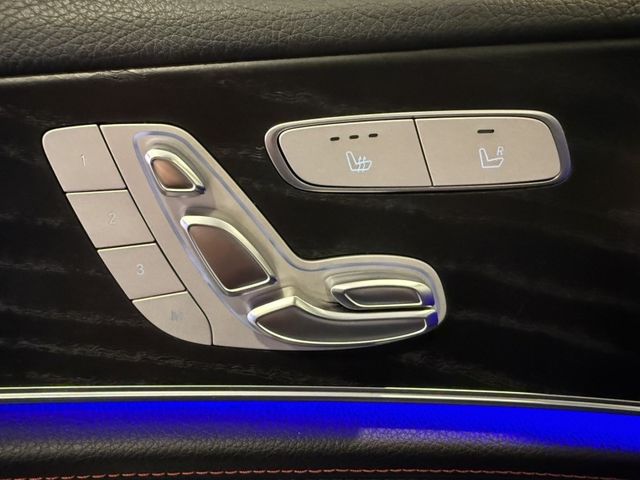 Mercedes-Benz/賓士 E-CLASS  第20張相片