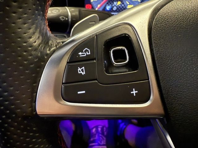 Mercedes-Benz/賓士 E-CLASS  第25張相片