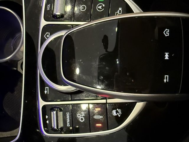 Mercedes-Benz/賓士 E-CLASS  第30張相片