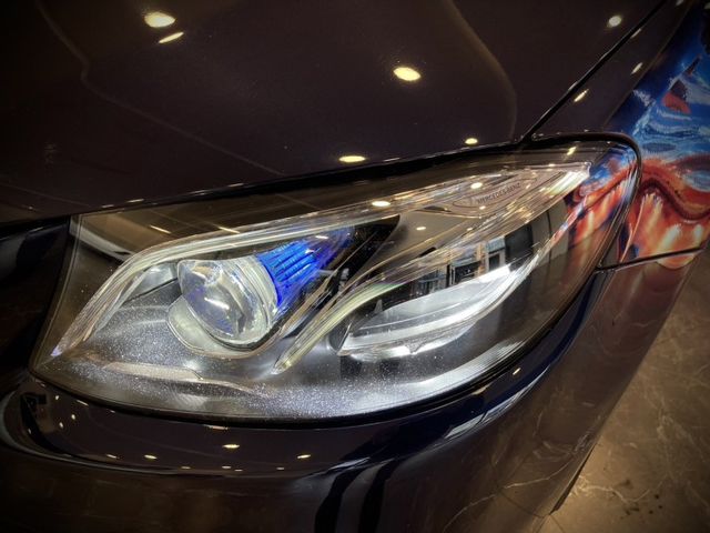 Mercedes-Benz/賓士 E-CLASS  第37張相片