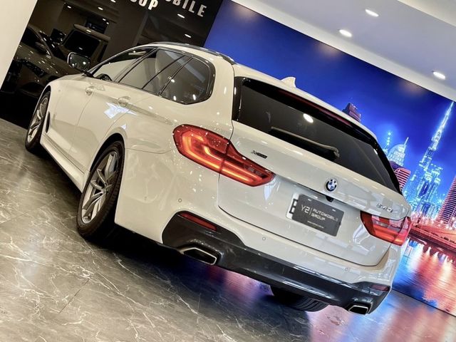 BMW/ 寶馬 540i  第11張相片