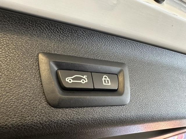 BMW/ 寶馬 540i  第35張相片