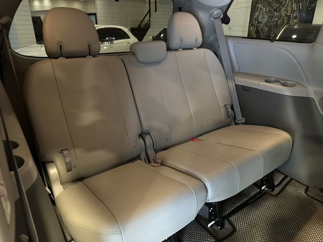 Toyota Sienna  第20張相片