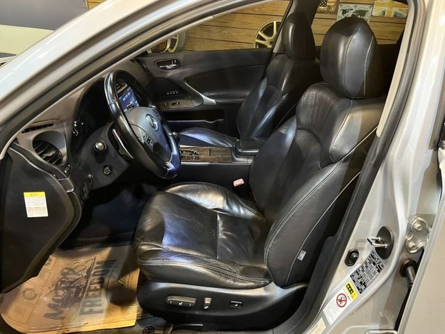 Lexus IS  第7張相片