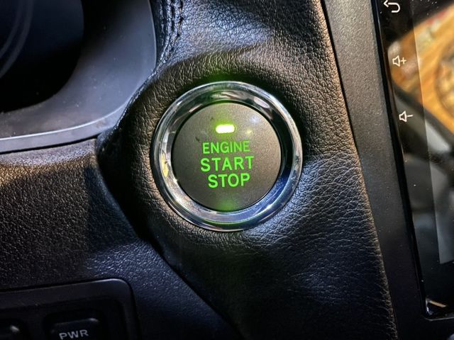 Lexus IS  第16張相片