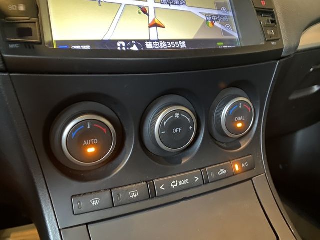 Mazda Mazda3  第12張相片