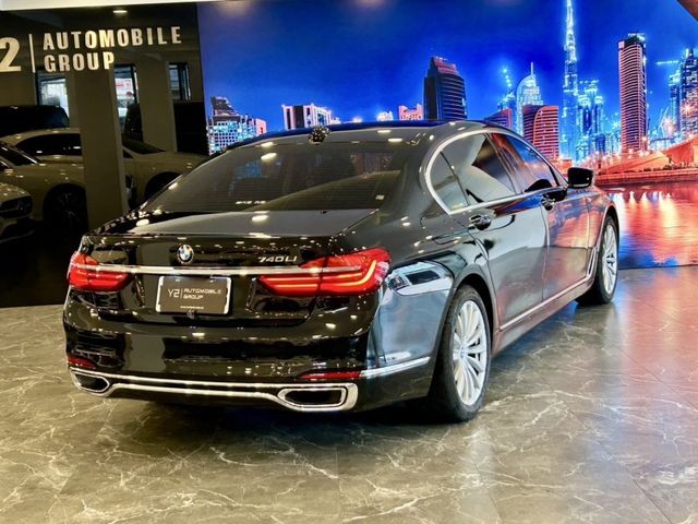 BMW/ 寶馬 740Li  第10張相片