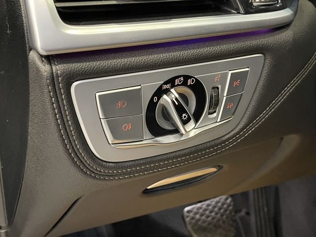 BMW/ 寶馬 740Li  第19張相片