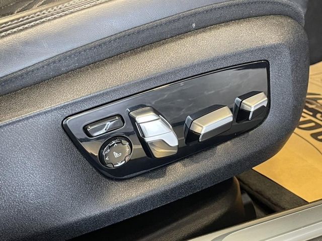BMW/ 寶馬 740Li  第29張相片