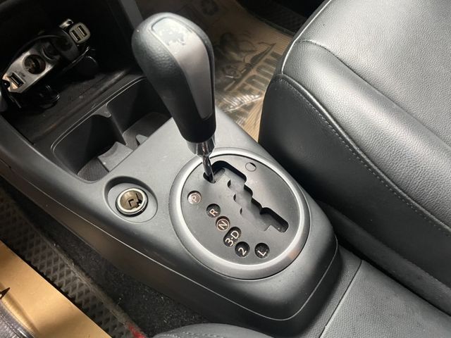 Suzuki SWIFT  第14張相片