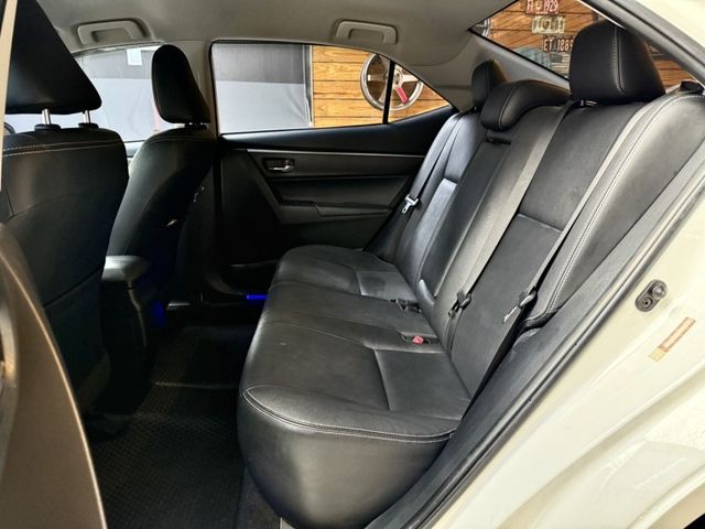 Toyota ALTIS  第6張相片