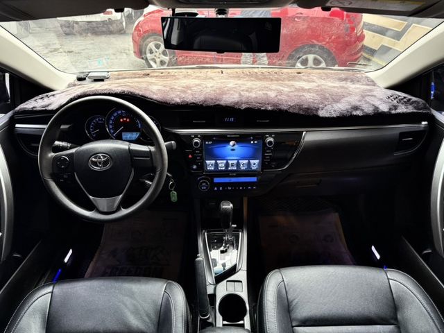 Toyota ALTIS  第7張相片