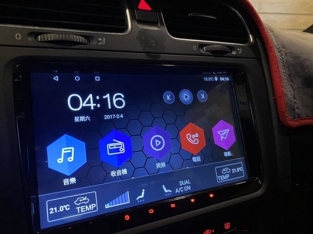 Volkswagen 福斯 Golf  第14張相片